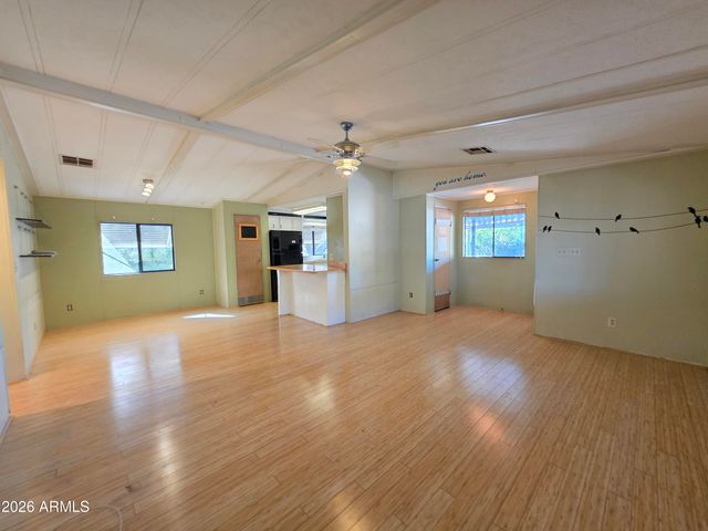 2233 E BEHREND Drive 178, Phoenix, AZ 85024