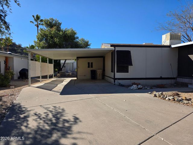 2233 E BEHREND Drive 178, Phoenix, AZ 85024