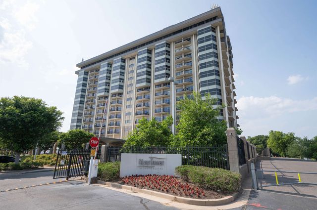 655 S Riverside Dr Apt 801, Memphis, TN 38103
