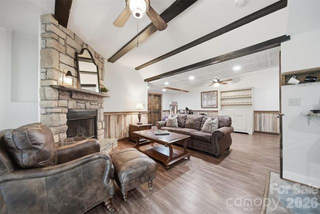 176 Charis Lane, Statesville, NC 28677