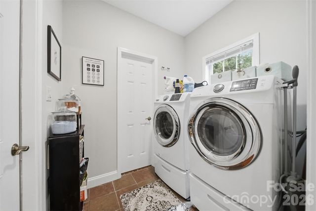 176 Charis Lane, Statesville, NC 28677