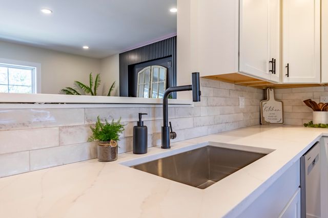 544 Cedar Court, Munster, IN 46321