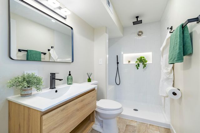 544 Cedar Court, Munster, IN 46321