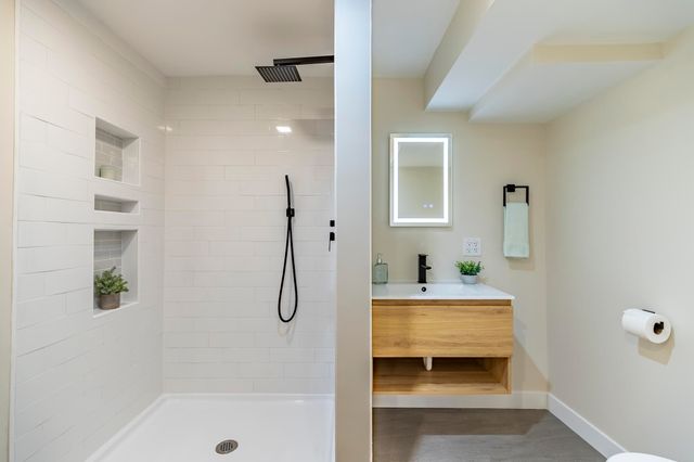 544 Cedar Court, Munster, IN 46321