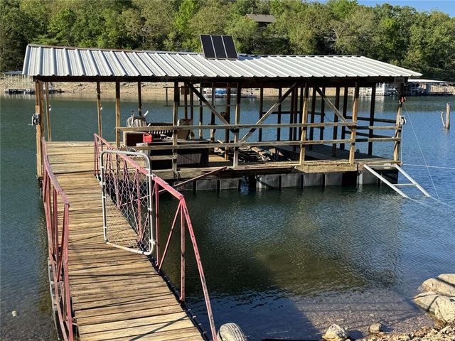 22005 Indian Bluff Road, Garfield, AR 72732