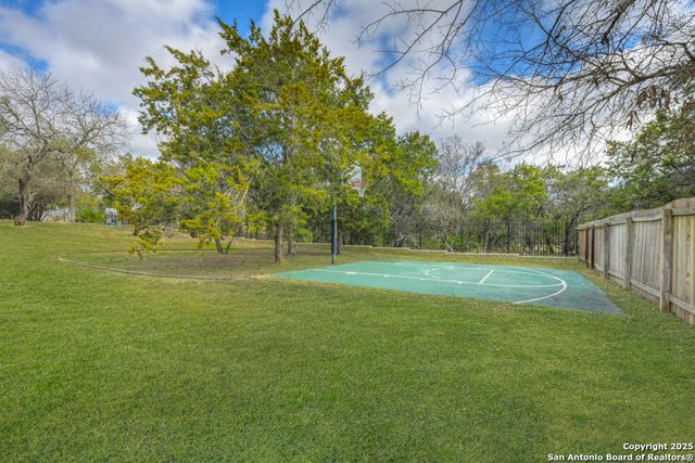 20522 Deer Garden CV, San Antonio, TX 78266