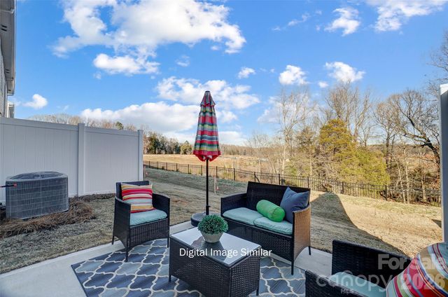 7524 Hodges Meadow Lane, Charlotte, NC 28213