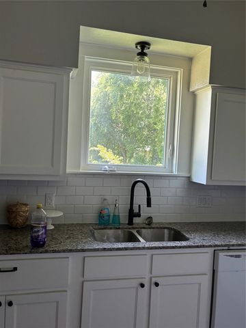 311 W Sam Rayburn Drive, Bonham, TX 75418