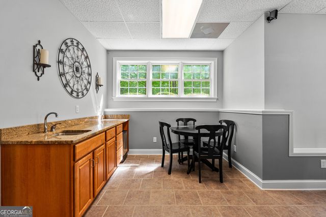 295 Ashborough Park, Fayetteville, GA 30215