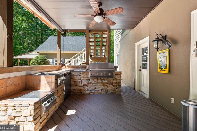 295 Ashborough Park, Fayetteville, GA 30215