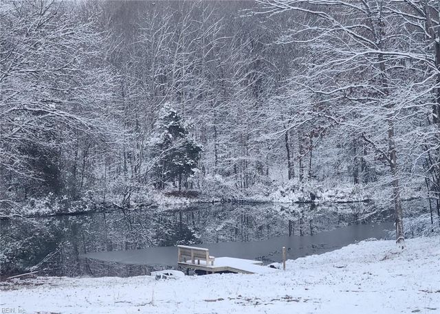 6329 Orchard RD, New Kent, VA 23124