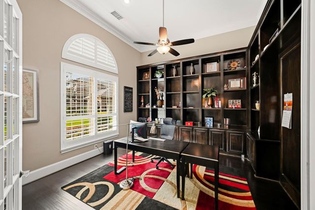 2 Turin Turn Drive, Missouri City, TX 77459