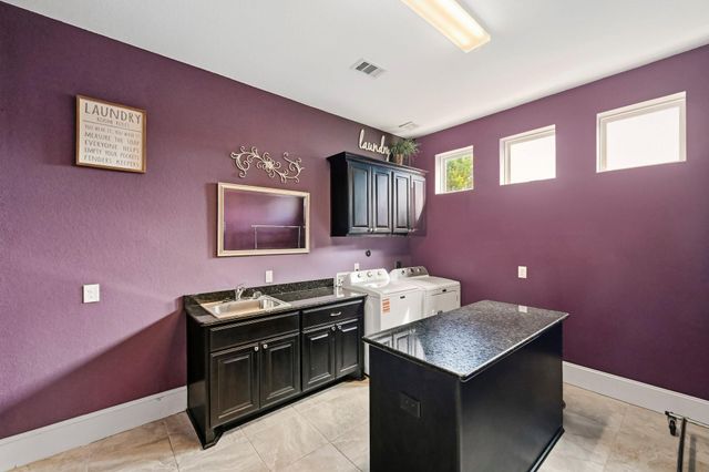 2 Turin Turn Drive, Missouri City, TX 77459