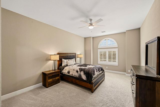 2 Turin Turn Drive, Missouri City, TX 77459