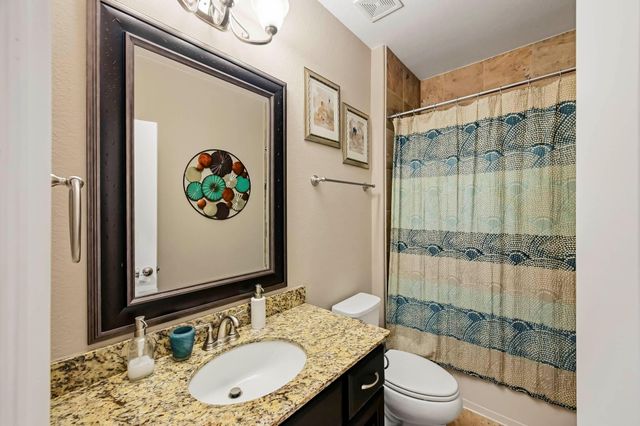 2 Turin Turn Drive, Missouri City, TX 77459