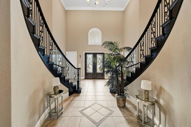 2 Turin Turn Drive, Missouri City, TX 77459