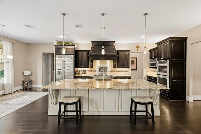 2 Turin Turn Drive, Missouri City, TX 77459