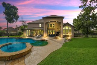 2 Turin Turn Drive, Missouri City, TX 77459