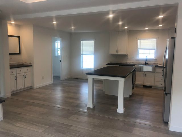 3 Edmund Meadow Lane, Hampstead, NH 03841