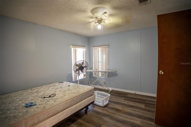 157 NE 172ND AVENUE, Silver Springs, FL 34488