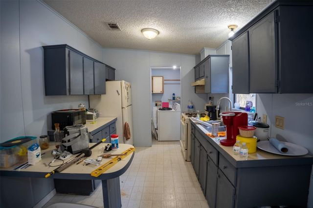 157 NE 172ND AVENUE, Silver Springs, FL 34488