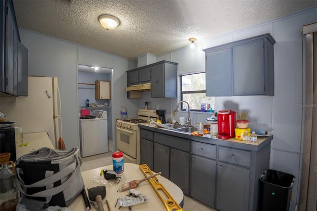 157 NE 172ND AVENUE, Silver Springs, FL 34488