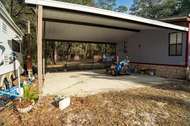 157 NE 172ND AVENUE, Silver Springs, FL 34488