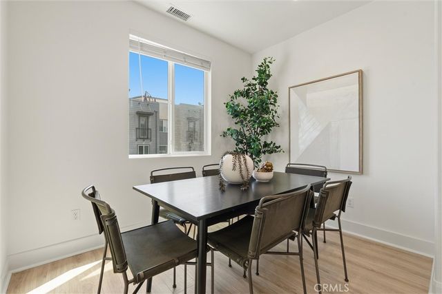 542 E Imperial Avenue, El Segundo, CA 90245