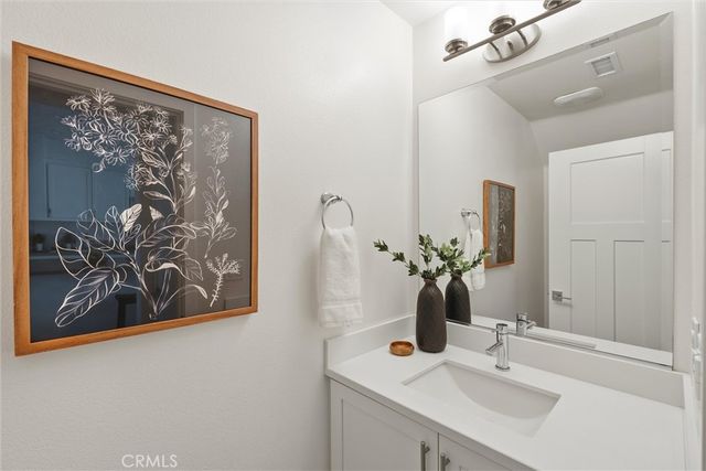 542 E Imperial Avenue, El Segundo, CA 90245