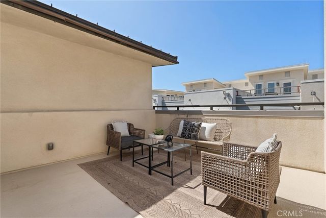 542 E Imperial Avenue, El Segundo, CA 90245