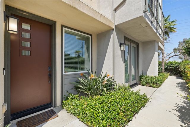 542 E Imperial Avenue, El Segundo, CA 90245