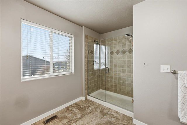 616 S Moen St, Spokane Valley, WA 99016