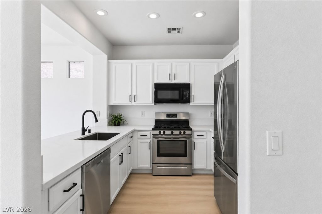 9511 Spring Blush Avenue, Las Vegas, NV 89148 — exterior