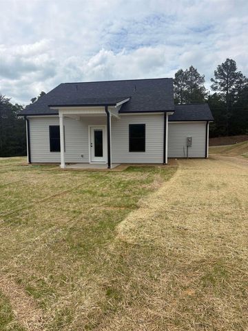 326 Minkum Rd, Gaffney, SC 29340