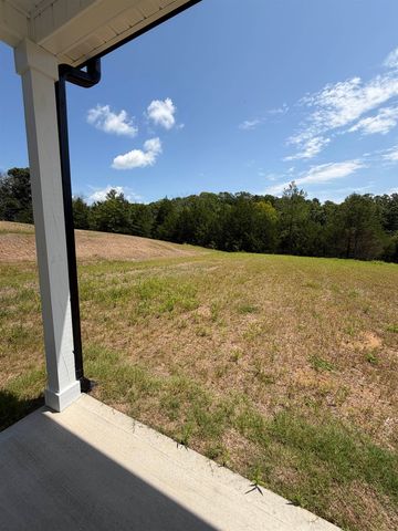 326 Minkum Rd, Gaffney, SC 29340