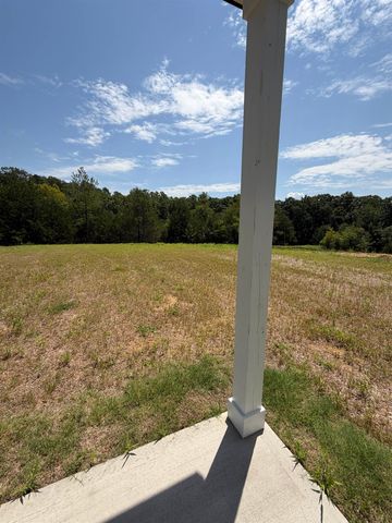 326 Minkum Rd, Gaffney, SC 29340