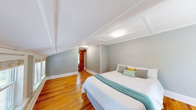 33 Volusia Rd, Hingham, MA 02043