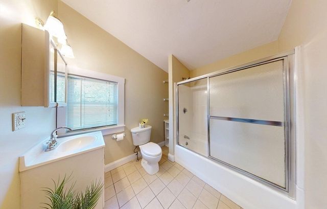 33 Volusia Rd, Hingham, MA 02043