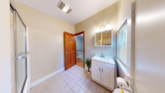 33 Volusia Rd, Hingham, MA 02043
