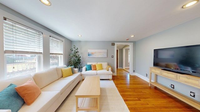 33 Volusia Rd, Hingham, MA 02043
