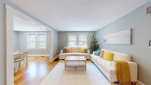 33 Volusia Rd, Hingham, MA 02043
