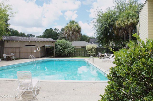 220 Doucet Road 147f, Lafayette, LA 70503
