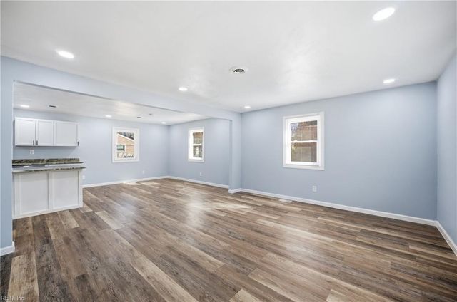 2044 Miller AVE, Chesapeake, VA 23320