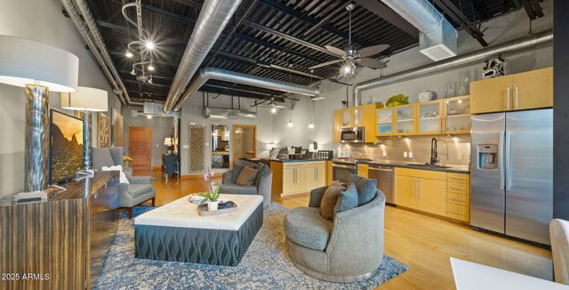 4020 N SCOTTSDALE Road 2010, Scottsdale, AZ 85251