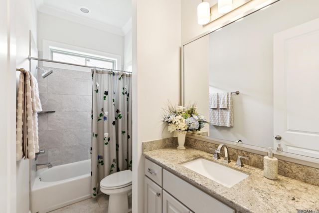 37357 Whispering Hollow Ave, Prairieville, LA 70769