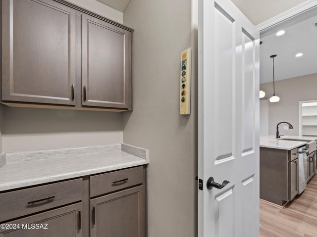 39474 S Summerwood Drive, Saddlebrooke, AZ 85739