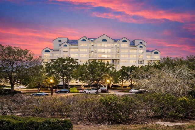 2333 FEATHER SOUND DRIVE B304, Clearwater, FL 33762