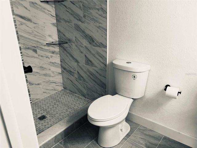 2333 FEATHER SOUND DRIVE B304, Clearwater, FL 33762