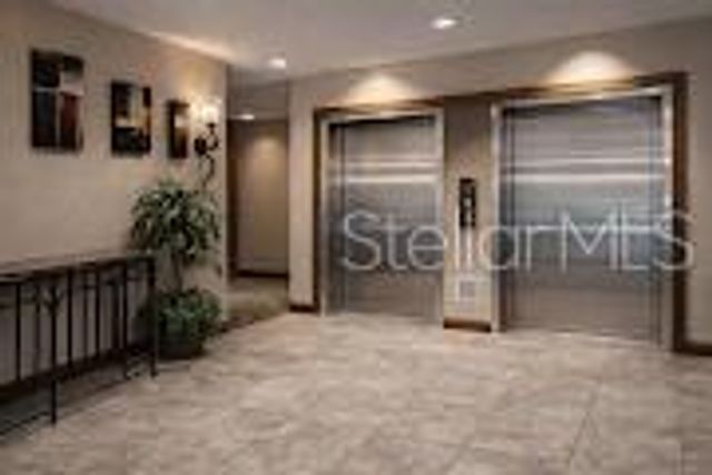 2333 FEATHER SOUND DRIVE B304, Clearwater, FL 33762