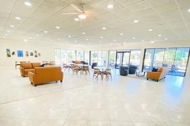 2333 FEATHER SOUND DRIVE B304, Clearwater, FL 33762